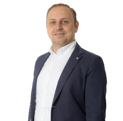 Joachim Neirynck - zaakvoerder DLVV verzekeringen Izegem Aalbeke